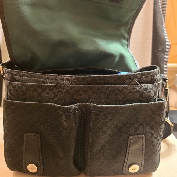 Coach Signature Black Messenger Bag - EUC - Picture 9 of 11